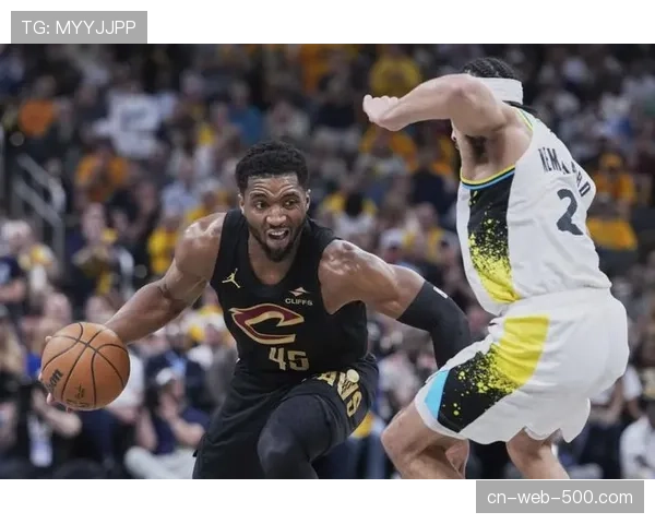 骑士利用双枪挡拆体系取胜 米切尔状态达生涯巅峰