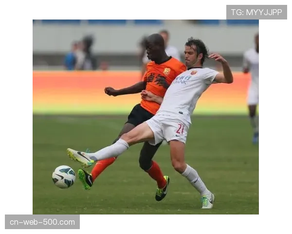 皇家马德里客场一球小胜本菲卡 维尼修斯兜射破门锁定胜局 皇家马德里客场一球小胜本菲卡 维尼修斯兜射破门锁定胜局